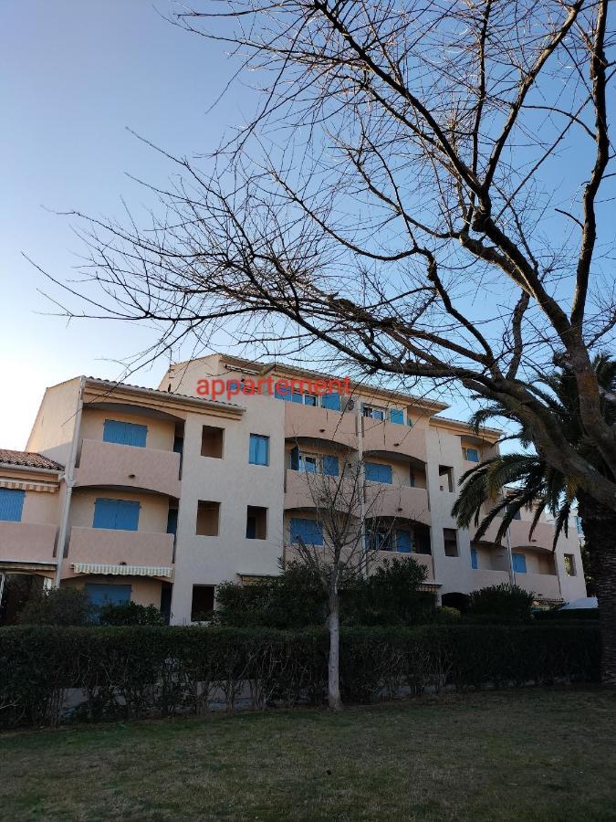 Appartement T2, 4 Personnes, Climatise, Avec Piscine, Village De La Mer La Londe-les-Maures Exterior foto